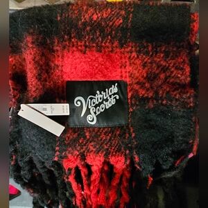 NEW Victoria secret scarf plaid